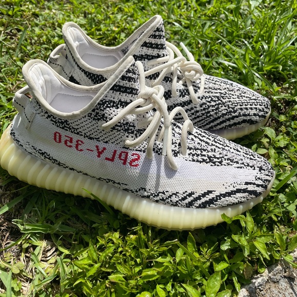 Adidas Yeezy Zebra 350 size 8 🦓 - Picture 1 of 5